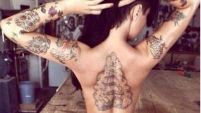 Minciuni in filmele porno!!