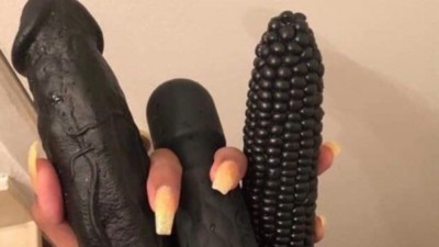 CEL MAI MARE PENIS CÂNTĂRIT - 1 KG