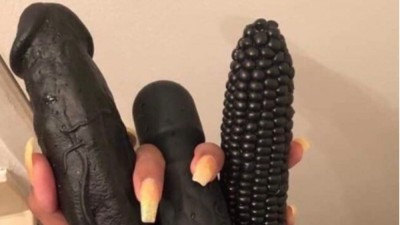 LARGEST WEIGHED PENIS - 1 KG