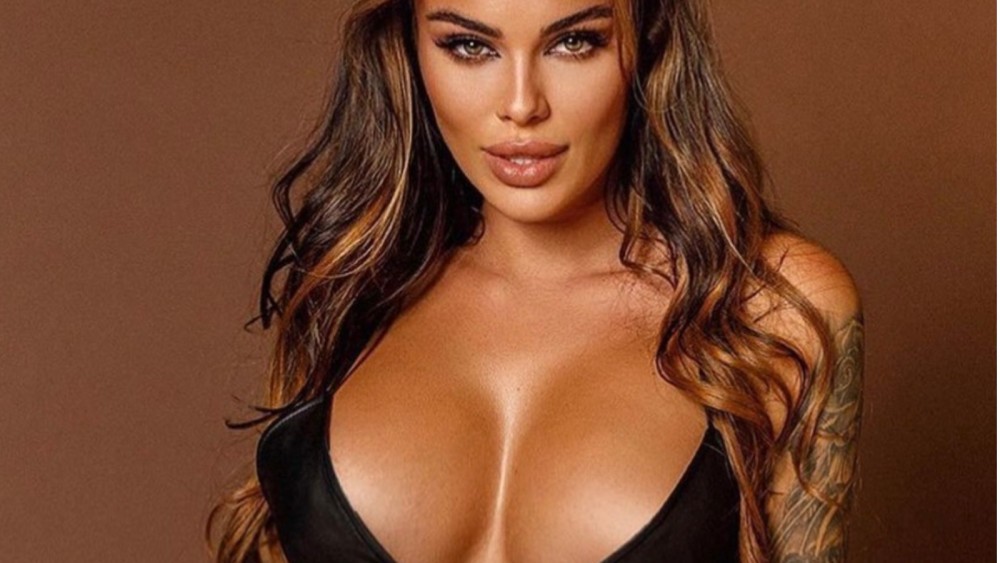 FANTAZIILE PORNO VREM SĂ ÎNCERCĂM