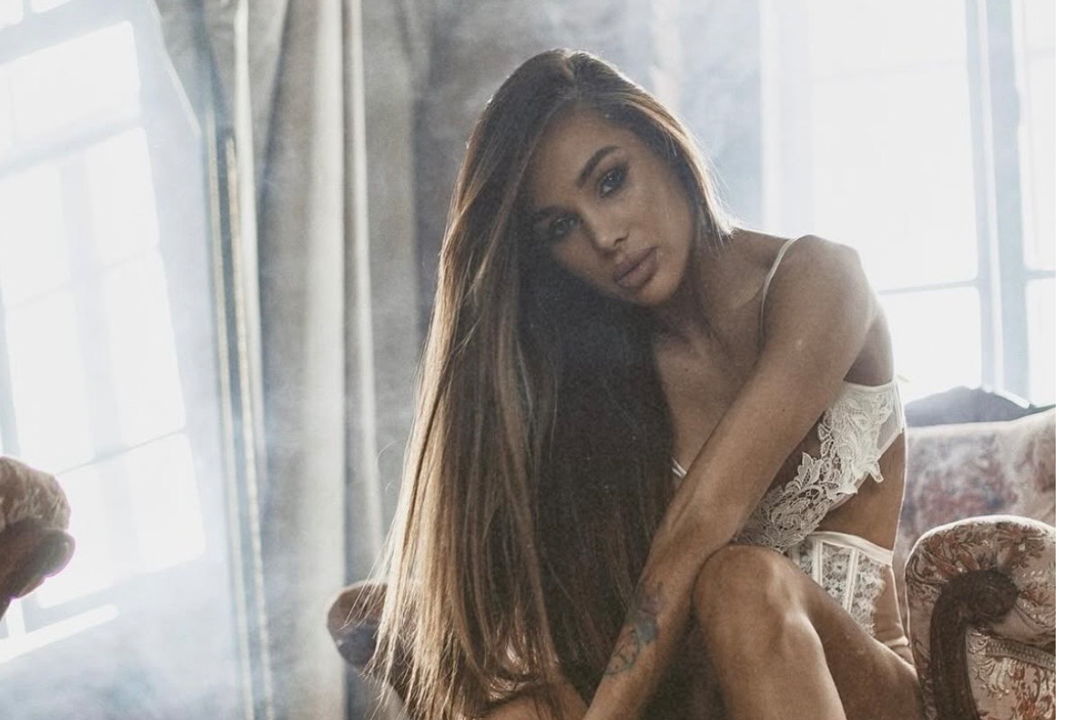 WOMAN’S QUICKIE SEX FACEBOOK POST GOES VIRAL!