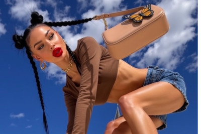 MAN SWAPS SEX LUBE FOR ACID IN GAY SEX CLUB!