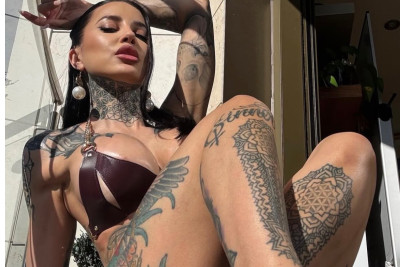 ȘAPTE MOTIVE SĂ LĂSAȚI O RECENZIE A UNEI ESCORTE!